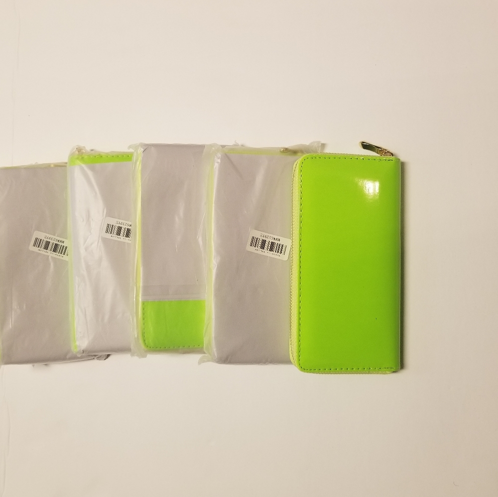 Wallet - Picture 2 of 3